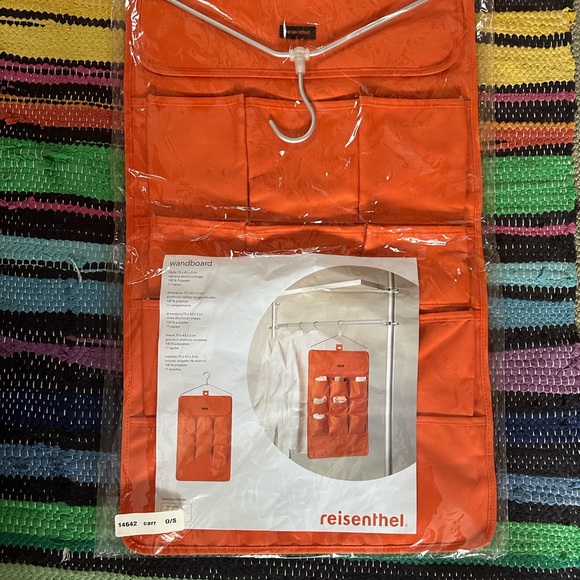 REISENTHEL “WAND” WALL STORAGE NWT IN BRIGHT ORANGE w/ ALUMINUM HANGER - Picture 4 of 8